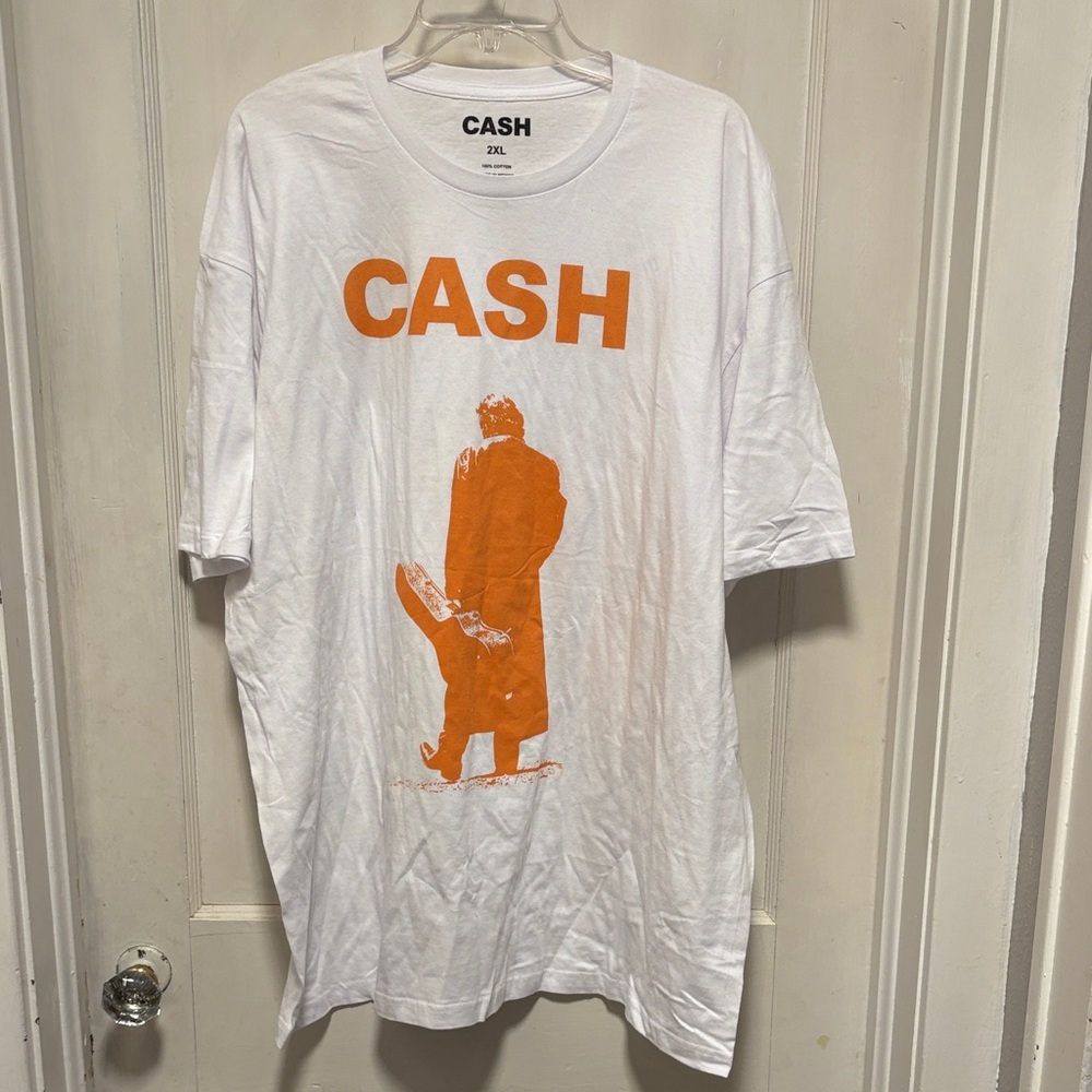 Johnny Cash White and Orange Graphic Short Sleeve Tee 2x Brand New Without Tag